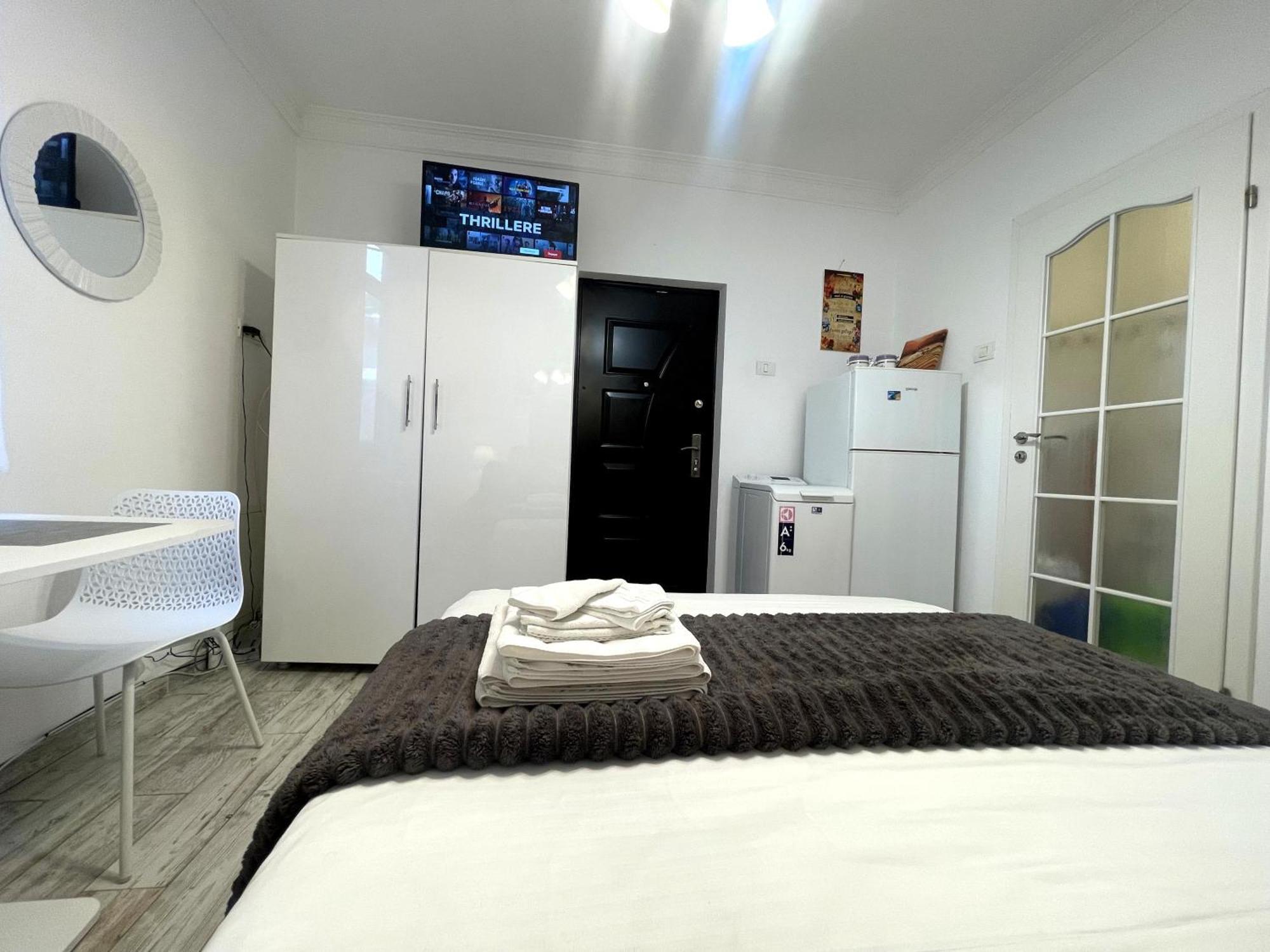 Prime 4 Apartment Bukares Bagian luar foto